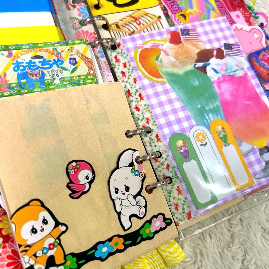 1046 おすそ分けファイル　A5クリアバインダー おもちゃ箱『特大号』