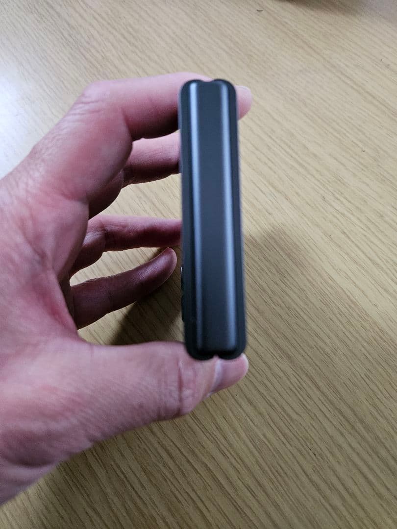 モトローラ Motorola razr 50 512GB 国内版