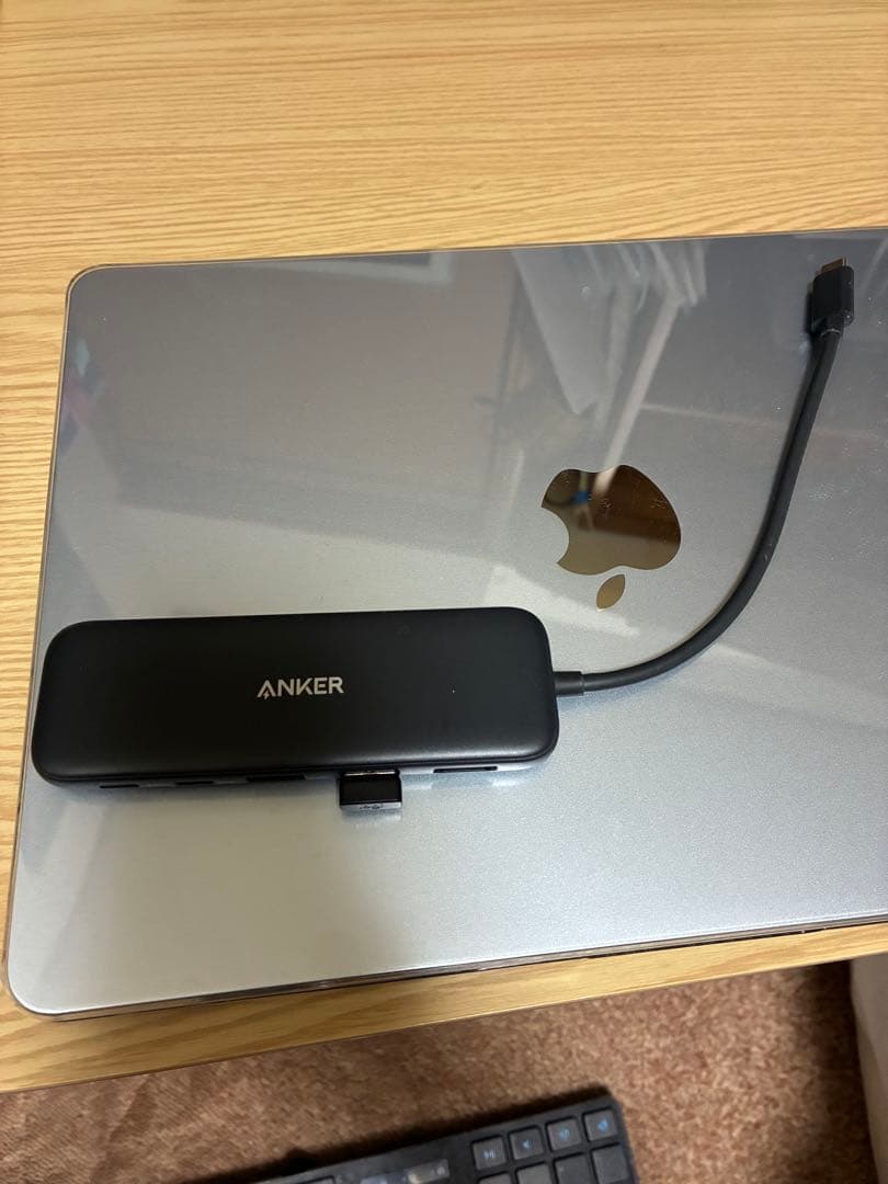 MacBook Air M4 256GB 16GBメモリ　スカイブルー