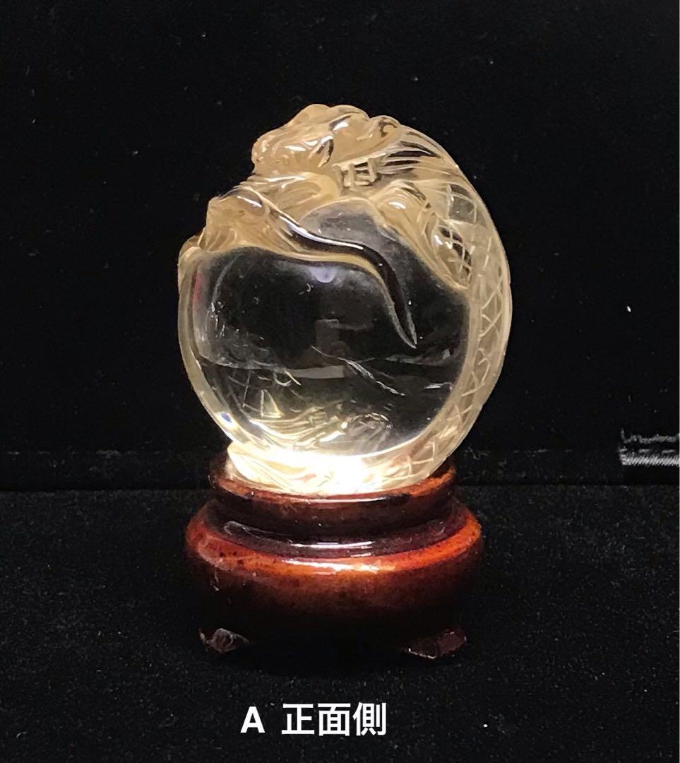 水晶立体彫り　龍　30×40mm 手彫り