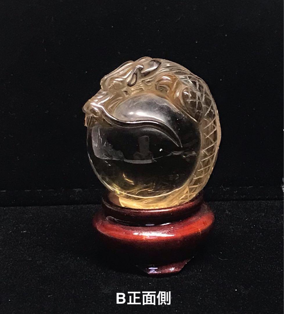 水晶立体彫り　龍　30×40mm 手彫り