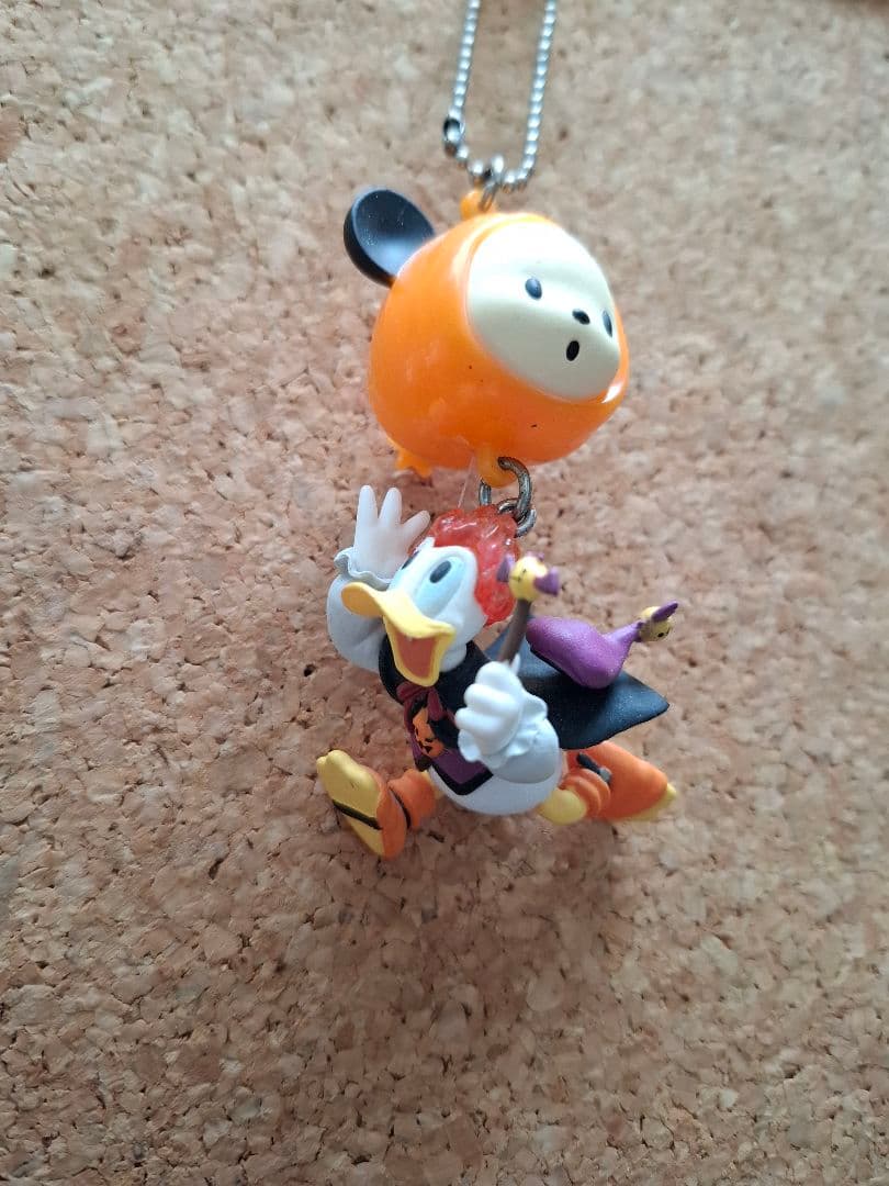 ディズニーストア限定ハロウィンキーホルダー9個セット