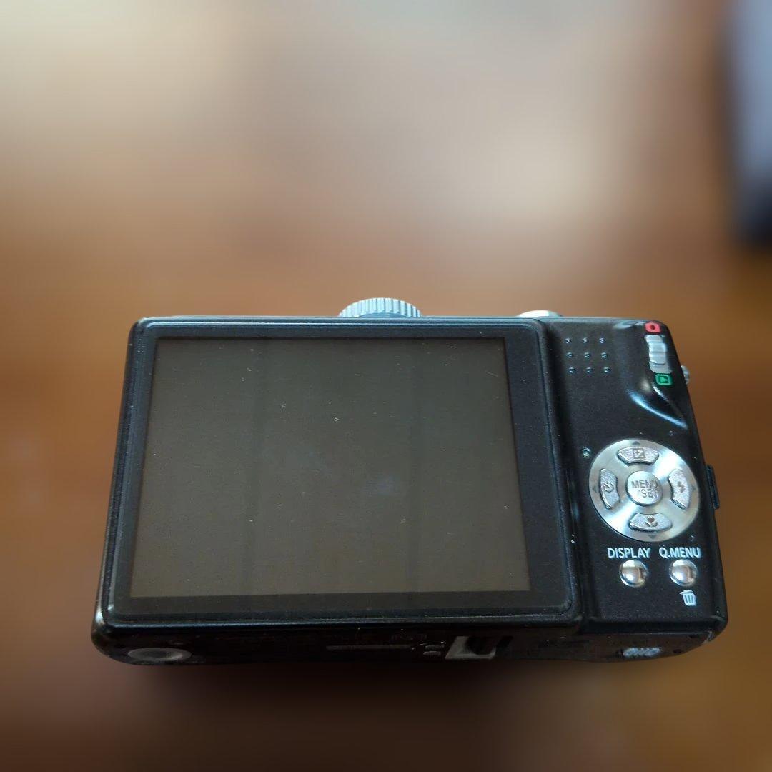 Panasonic DMC-TZ5 コンパクトデジタルカメラ
