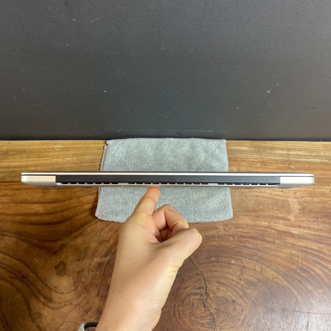 ［良品］Apple MacBook Pro 13inch 2015/584