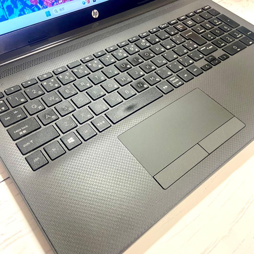 Windows11✨HP ノートPC✨第8世代✨SSD✨メモリ8✨大画面✨カメラ