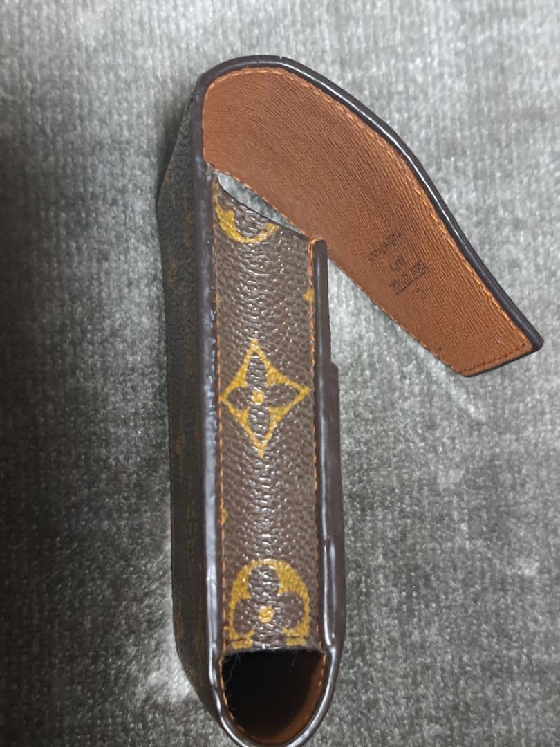 ヴィトン シガレットケース