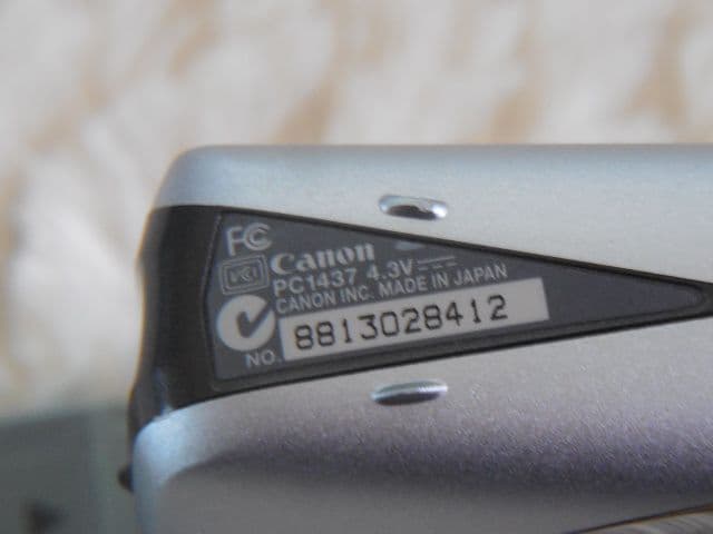 Canon IXY 930 is Digital キャノン デジカメ シルバー