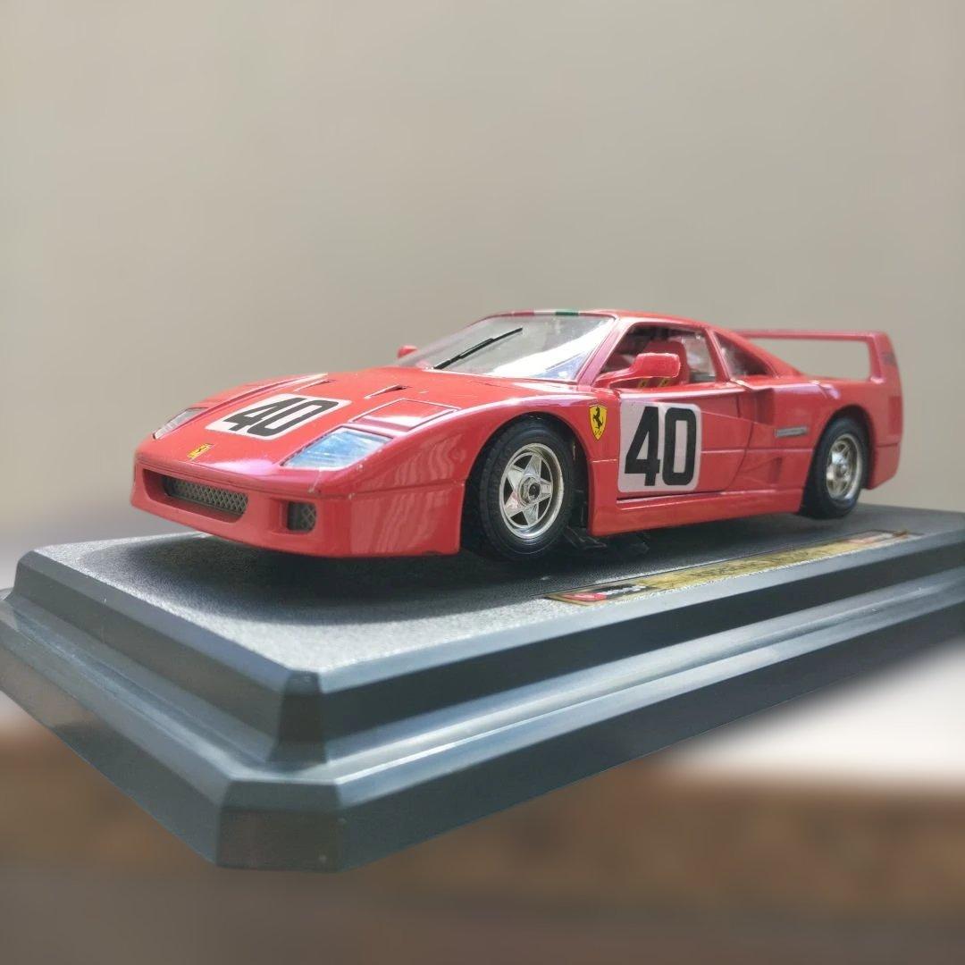 ブラーゴ ビジューコレクション　1/24 フェラーリ F40