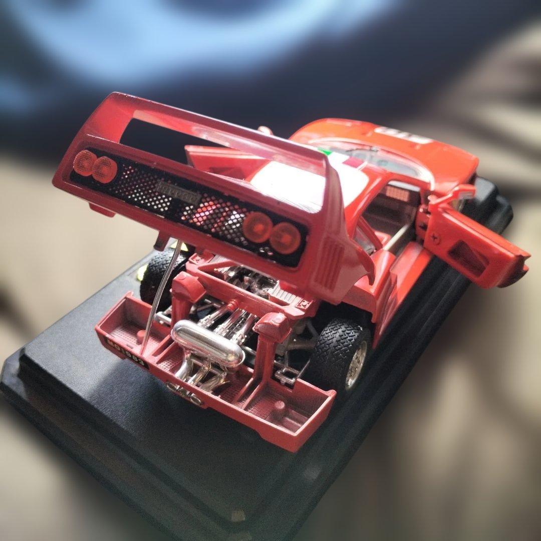 ブラーゴ ビジューコレクション　1/24 フェラーリ F40