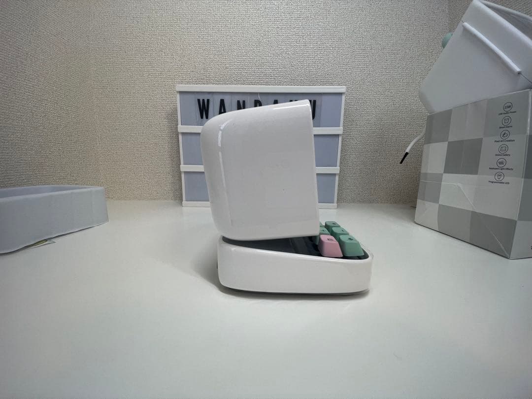 みみみ　ほぼ未使用Divoom DitooPro ホワイト