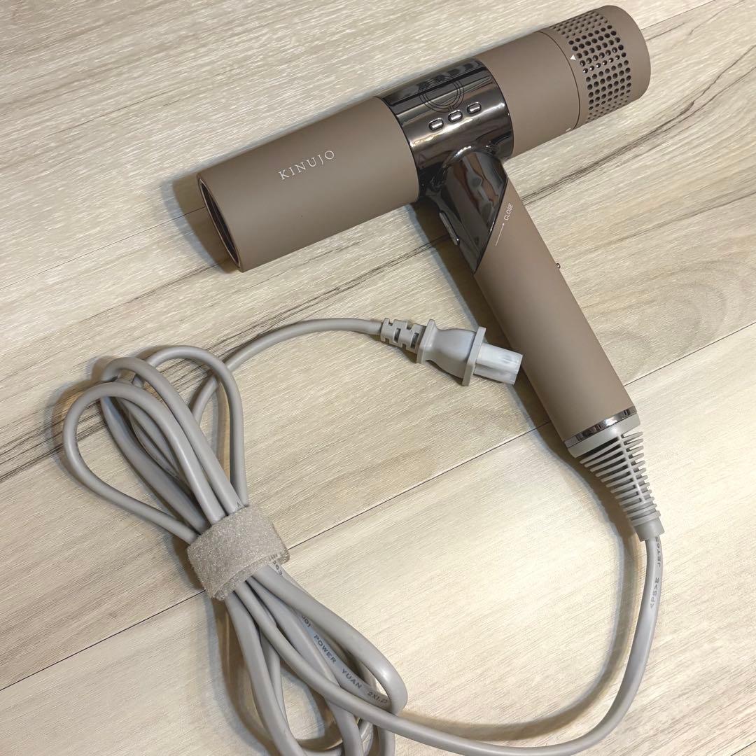 【ジャンク品】KINUJO ヘアドライヤー モカ KH002