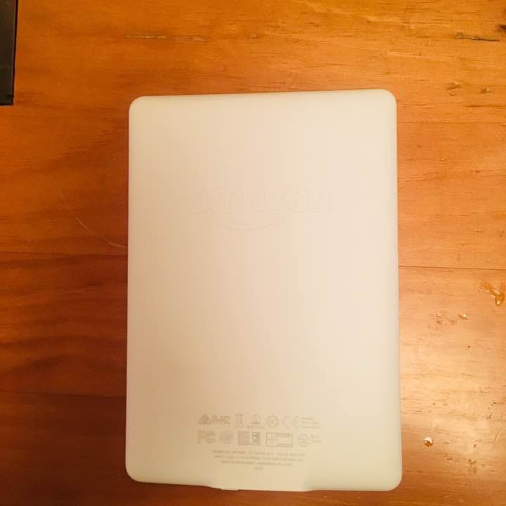 Kindle Paperwhite wifi ホワイト 4GB 第7世代