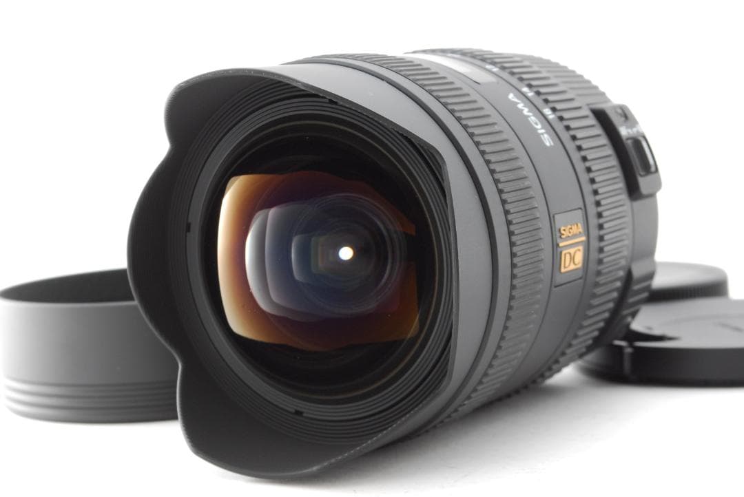 ほぼ未使用 Sigma DC 8-16mm 4.5-5.6 Canon #315