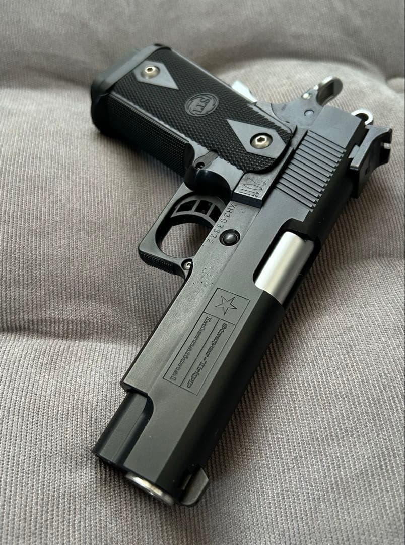 【KSC】STI HAWK4.3 & FALCON3.9 セット売り‼️