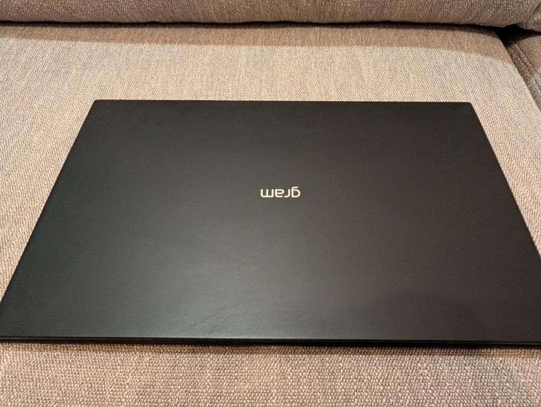 LG GRAM 16インチ 16Z90P-KA78J