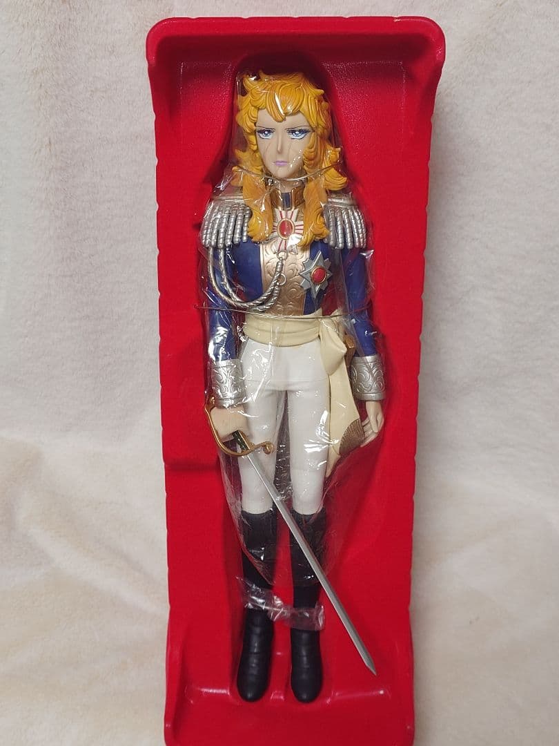 ベルサイユのばら オスカル フィギュア