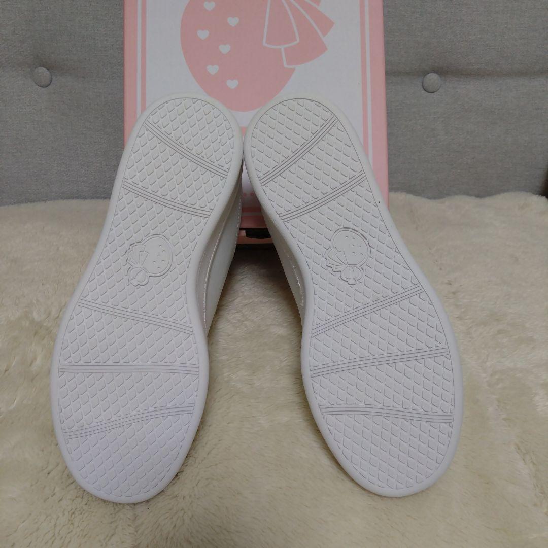 すとぷりスニーカー　白　【新品】