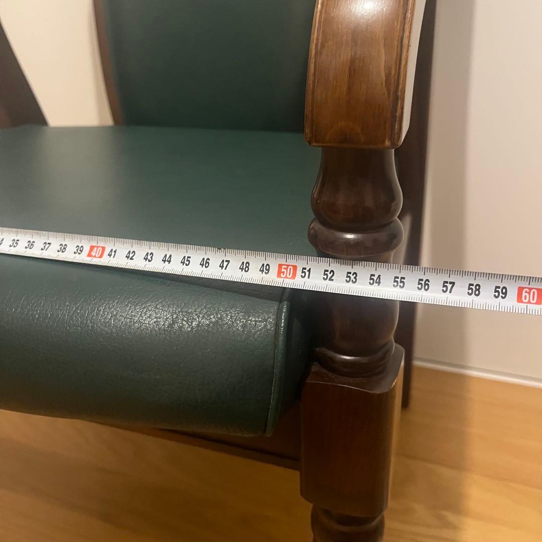 美品⭐︎ カリモク アームチェア 緑レザー 木製椅子 キツツキ　廃盤品　送料込み②