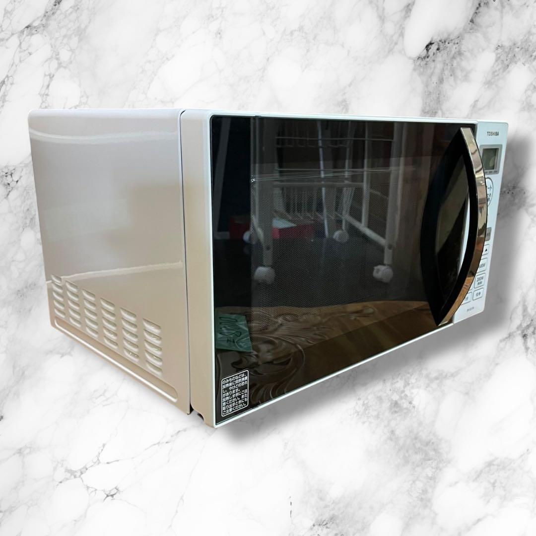 TOSHIBA 東芝 電子レンジ ER-SS17B 2019年製 ホワイト