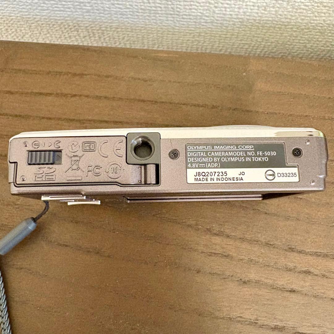 OLYMPUS FE-5030 コンデジ パールホワイト
