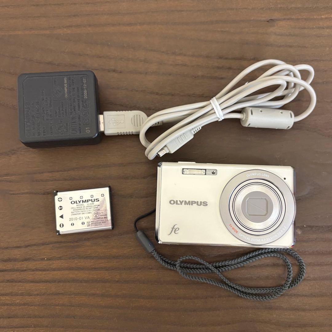 OLYMPUS FE-5030 コンデジ パールホワイト