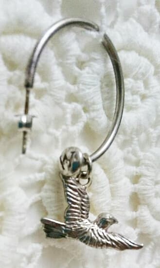  ウェッジウッド ピアス 鳥 鳩 シルバー
