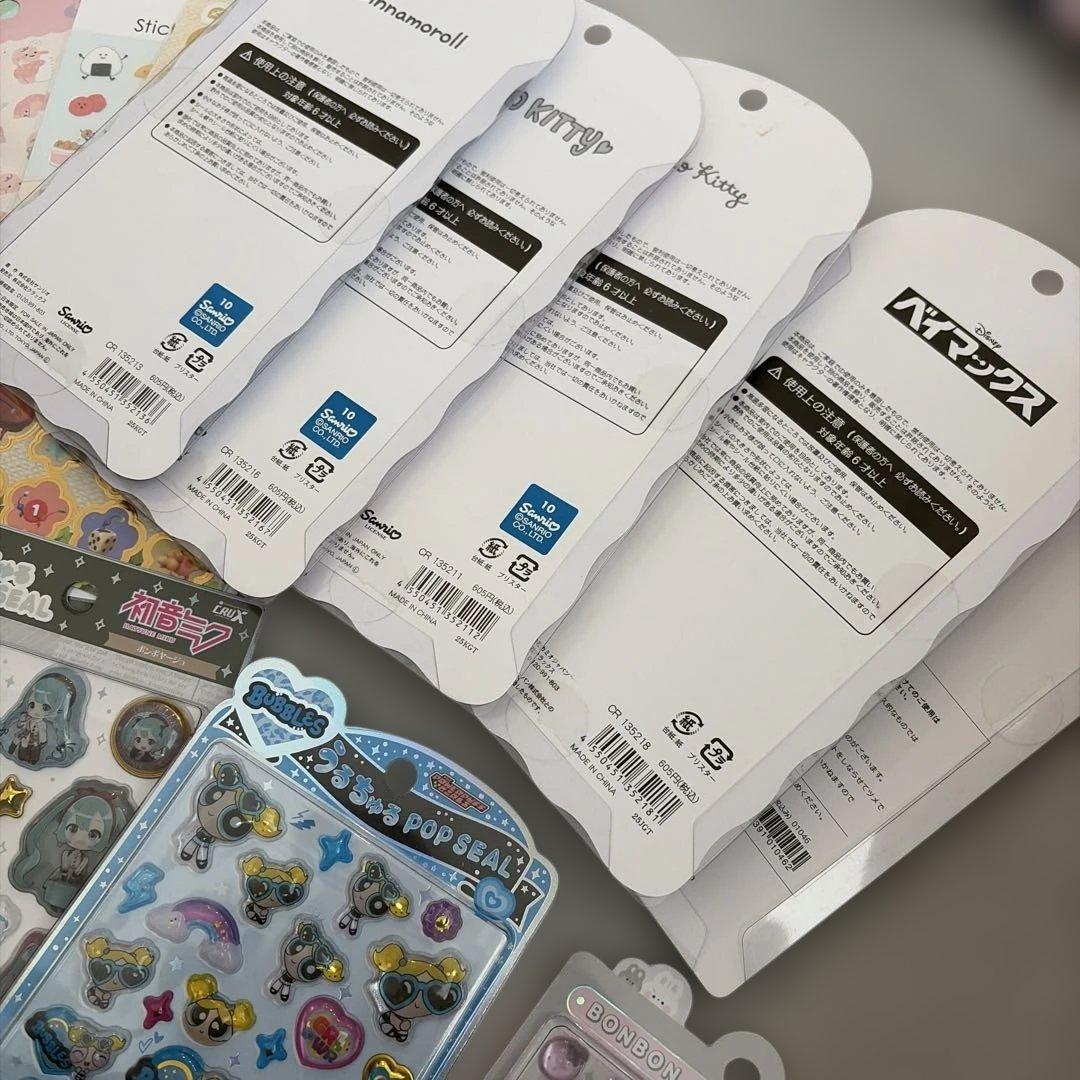 ボンボンドロップシール　コットンパフィー　うるちゅる　百均　シール　ちいかわ