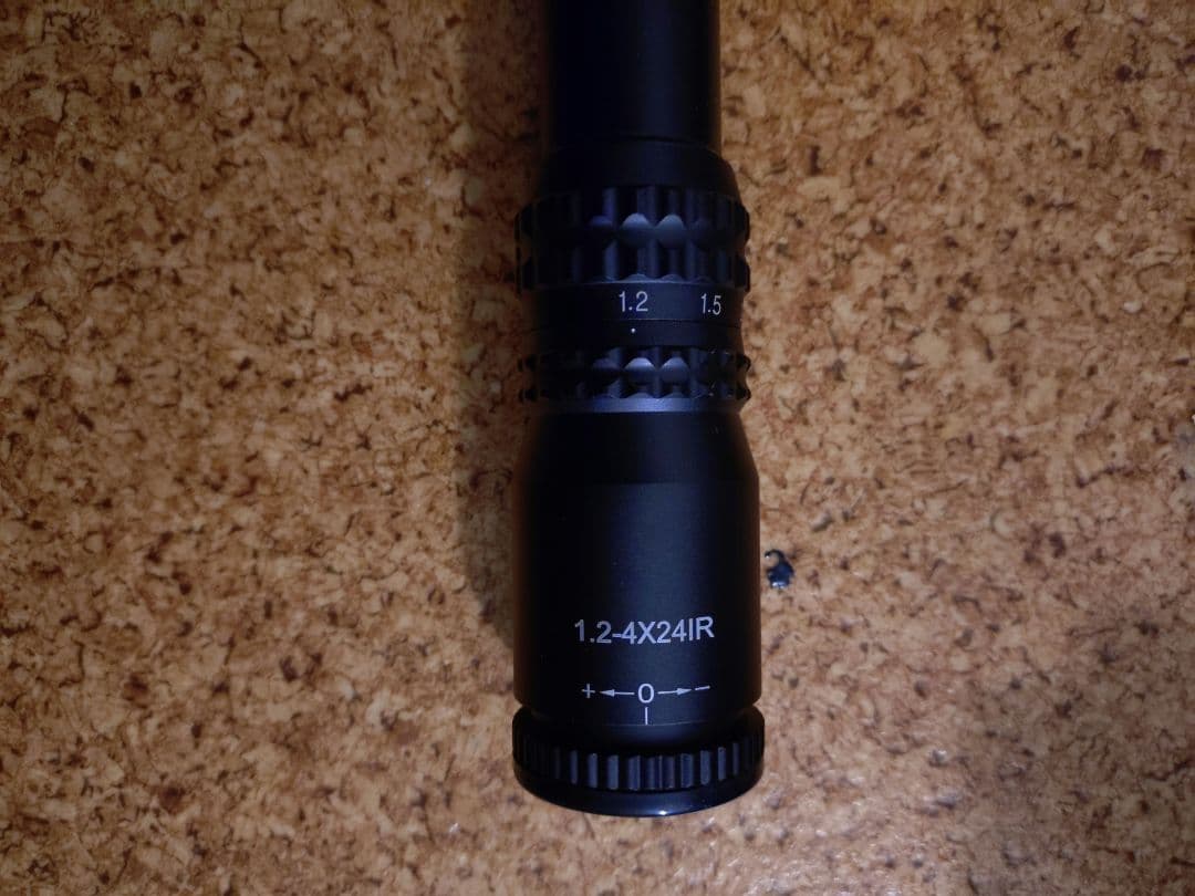 美品　ノーベルアームズ　TAC ONE 1.2-4X24IR とマウントリング