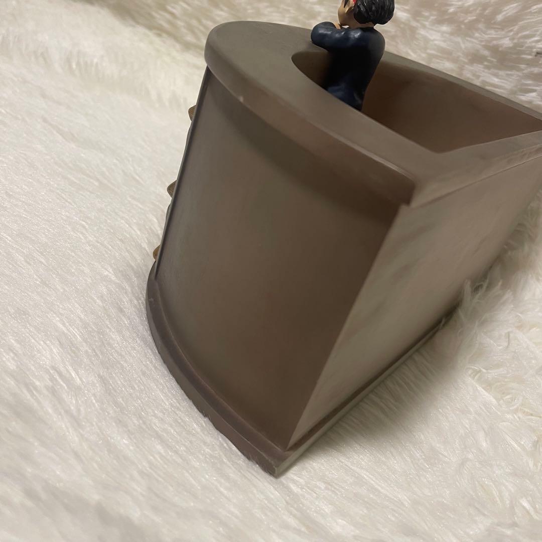 ジブリ　魔女の宅急便　プランター キキ パン屋