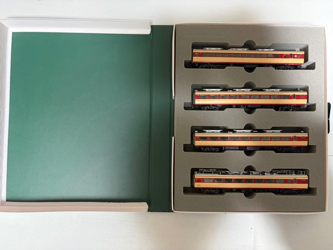 KATO 10-241 10-242 485系初期形　雷鳥