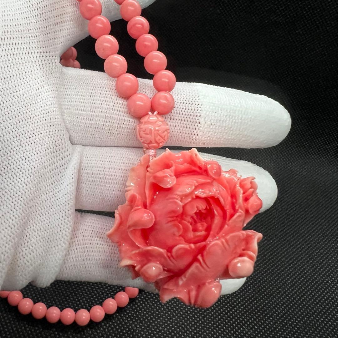 新品　天然珊瑚のバラ彫りピンクラウンドネックレス AB907