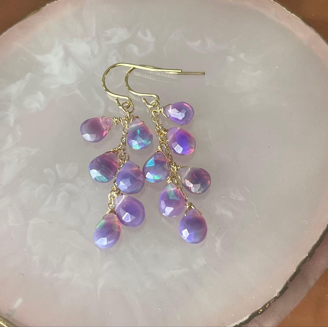 レアです14kgfパープルオパールのピアス