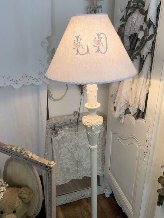 シャビー　フロアライト　モノグラム  シェード　セット　スタンドライト