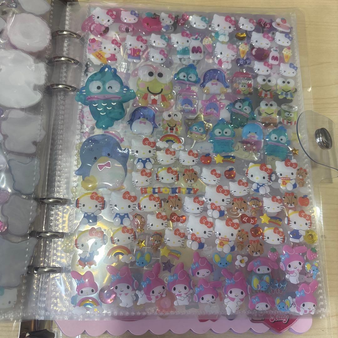 A5シール帳完成品 サンリオ 13ページ