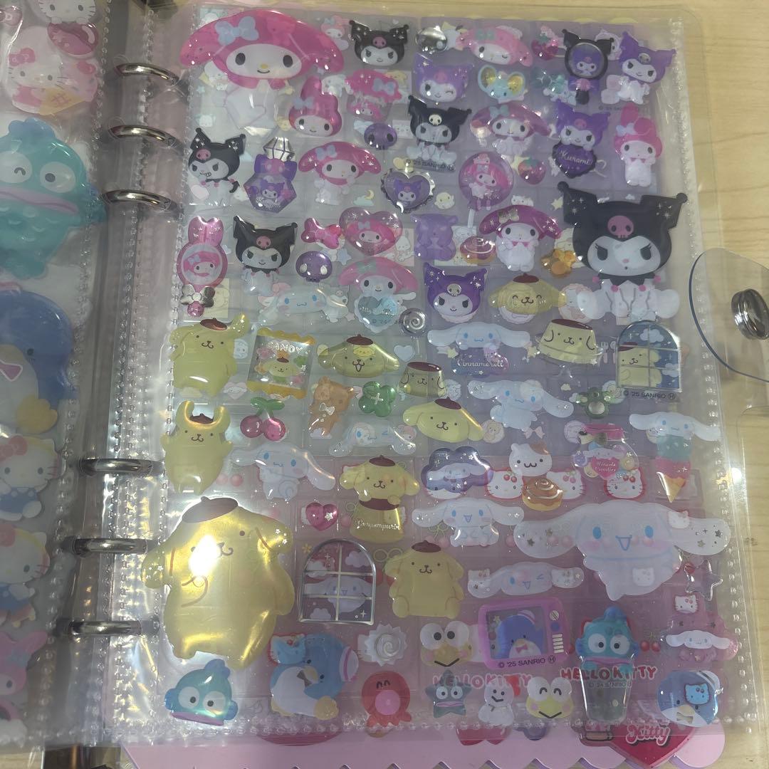 A5シール帳完成品 サンリオ 13ページ