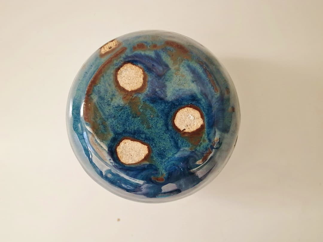 瑠璃色　インディゴブルー　濃い青色　お正月用　小さめ花瓶