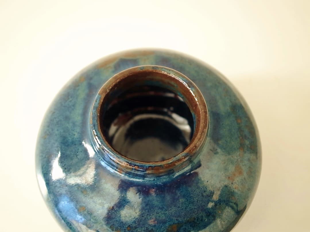 瑠璃色　インディゴブルー　濃い青色　お正月用　小さめ花瓶