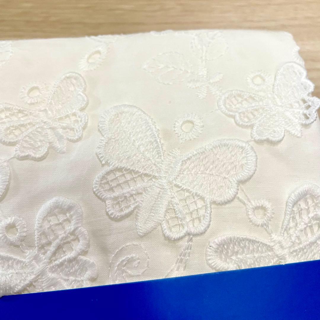 新品 - Time for tea立体刺繍入りバタフライナプキン4枚セット x2