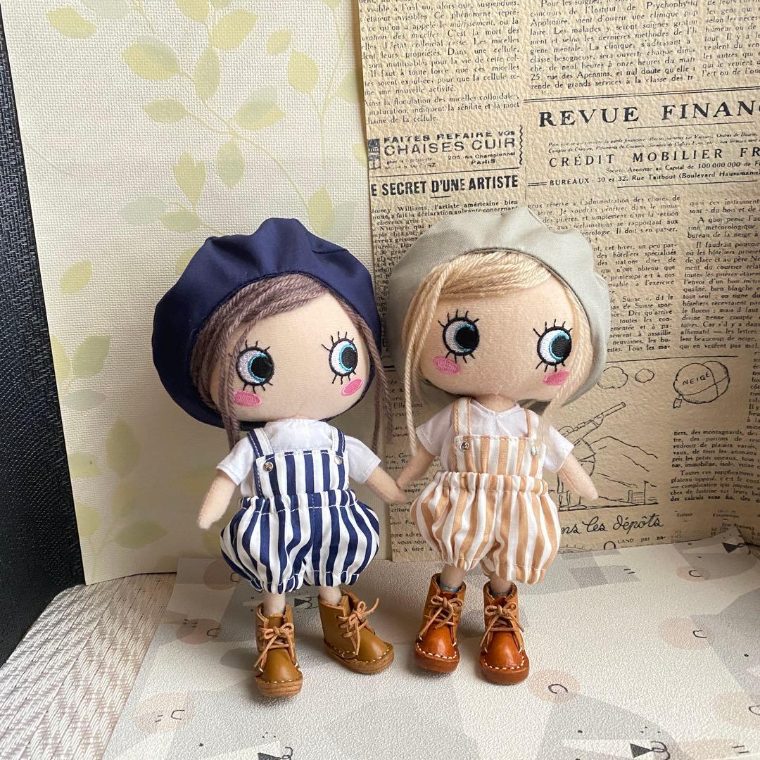 ベレー帽とサロペット　春のお洋服　イーマリーサイズ