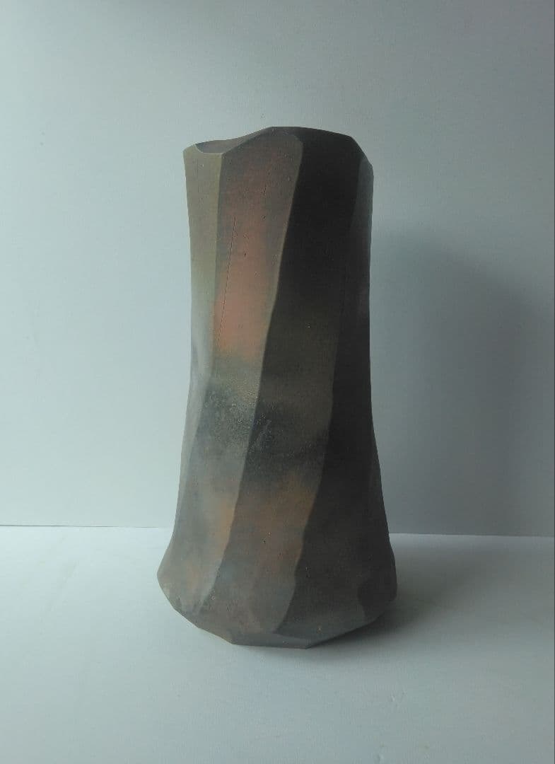 備前焼 興楽園 長十郎友敬 花器