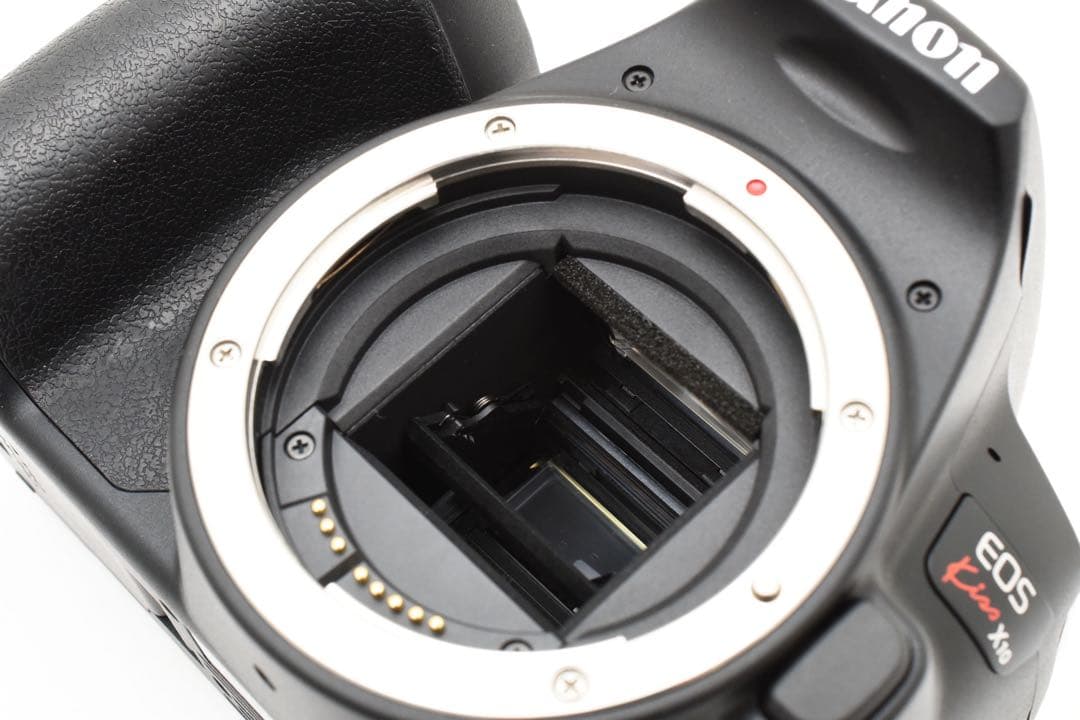 デジタル一眼レフカメラ Canon EOS Kiss X10望遠レンズセット