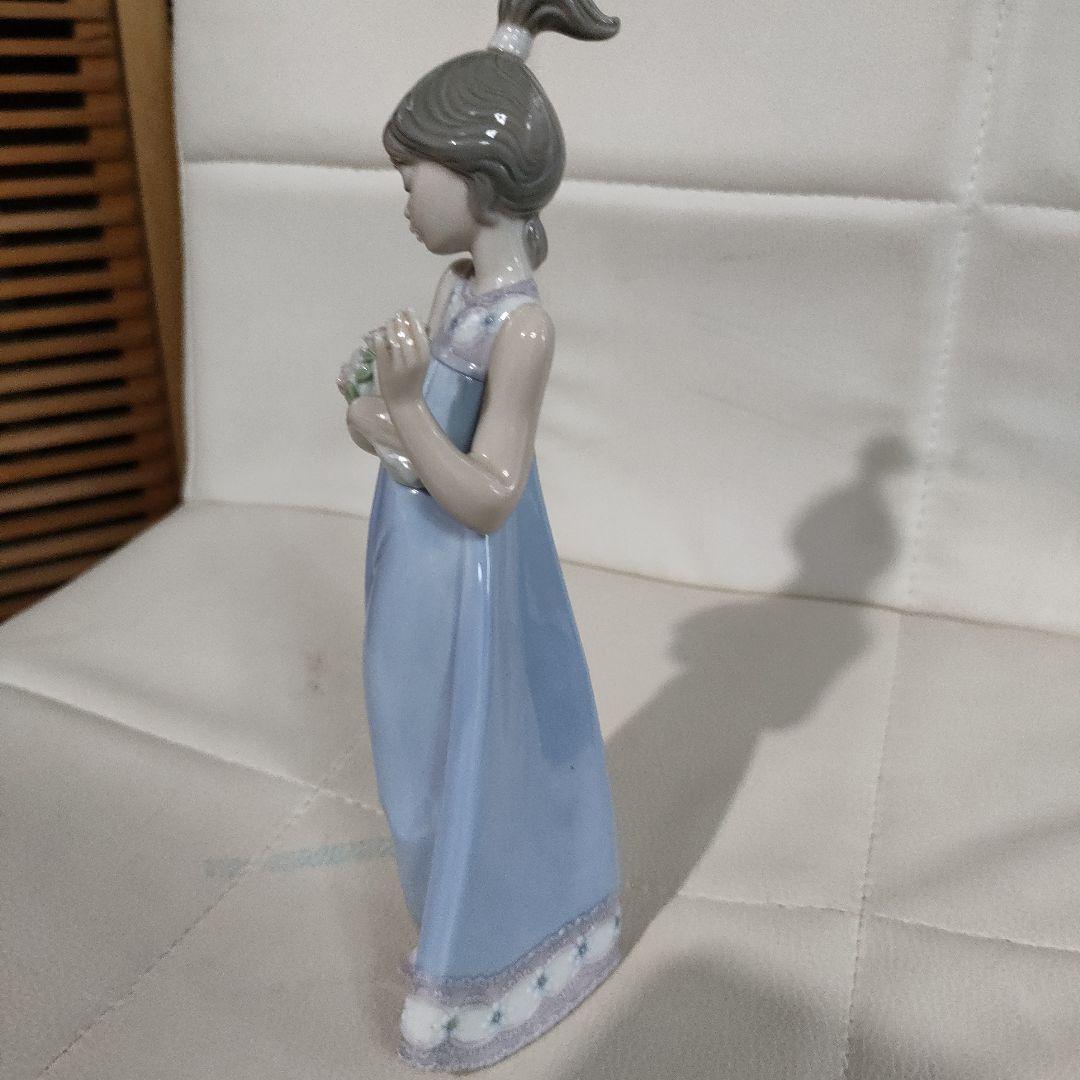 リアドロ、春の訪れ