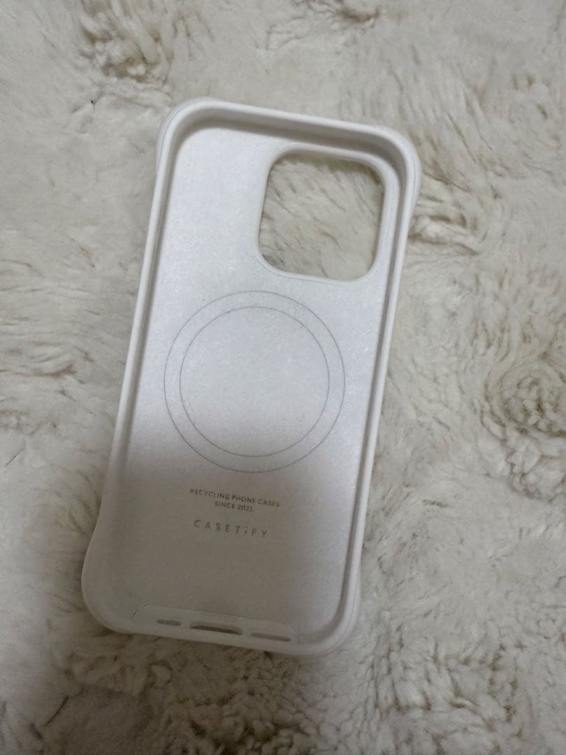 未使用に近い　ケースティファイ　iPhone16Pro用　ウェーブシリコンケース