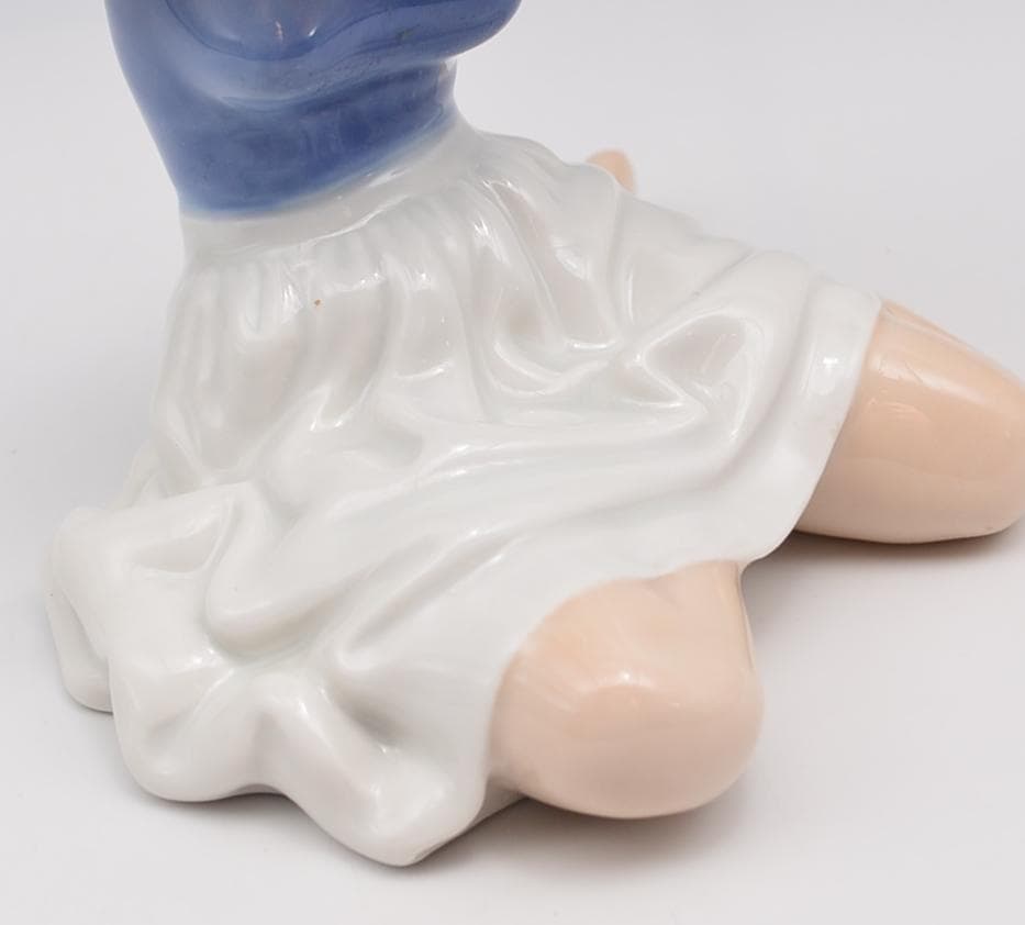 髪を整える女性　＃4648　★ロイヤルコペンハーゲン　デンマーク　ヴィンテージ