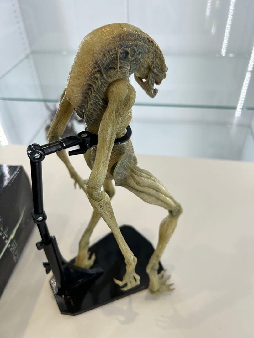 NECA ネカ ニューボーン・エイリアン 7インチ フィギュア