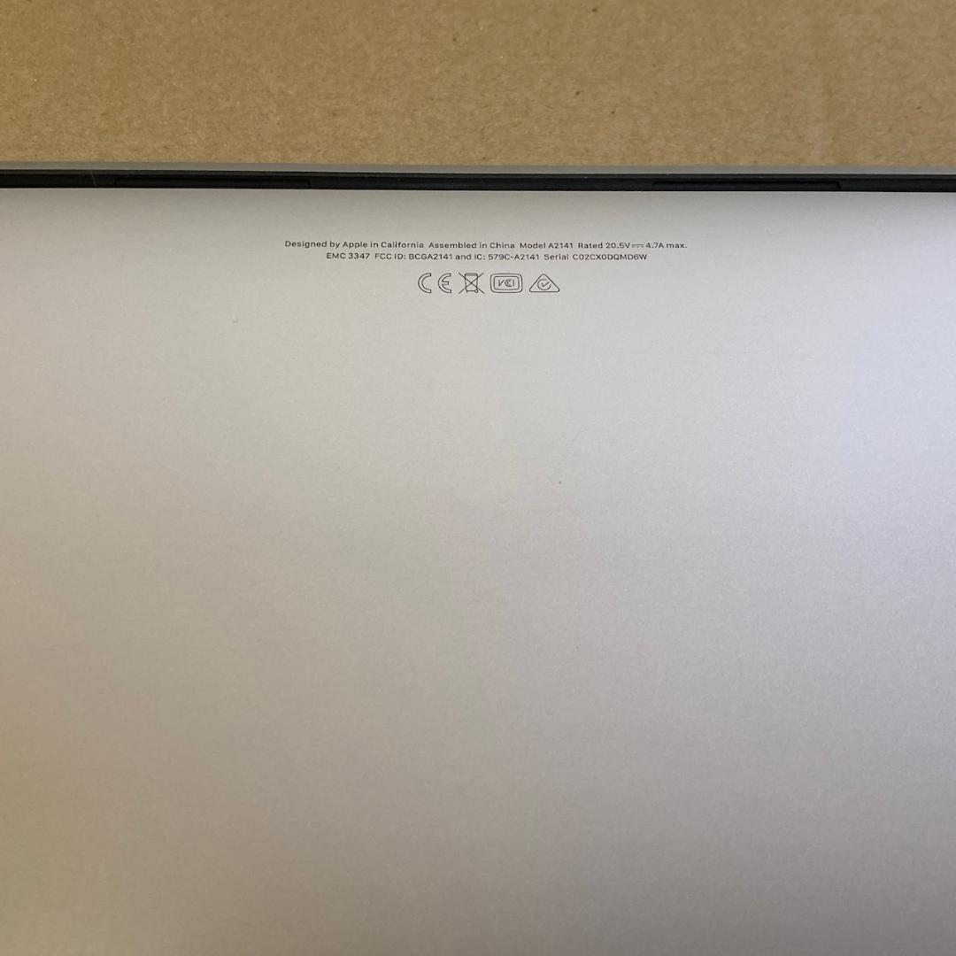 中古　MacBook Pro　MVVM2J/A（2019, 16-inch）
