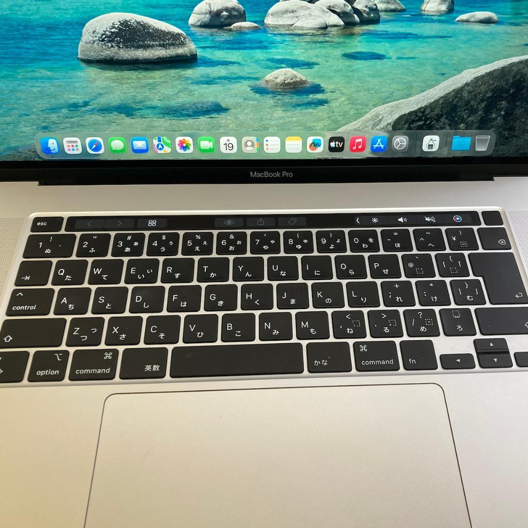 中古　MacBook Pro　MVVM2J/A（2019, 16-inch）