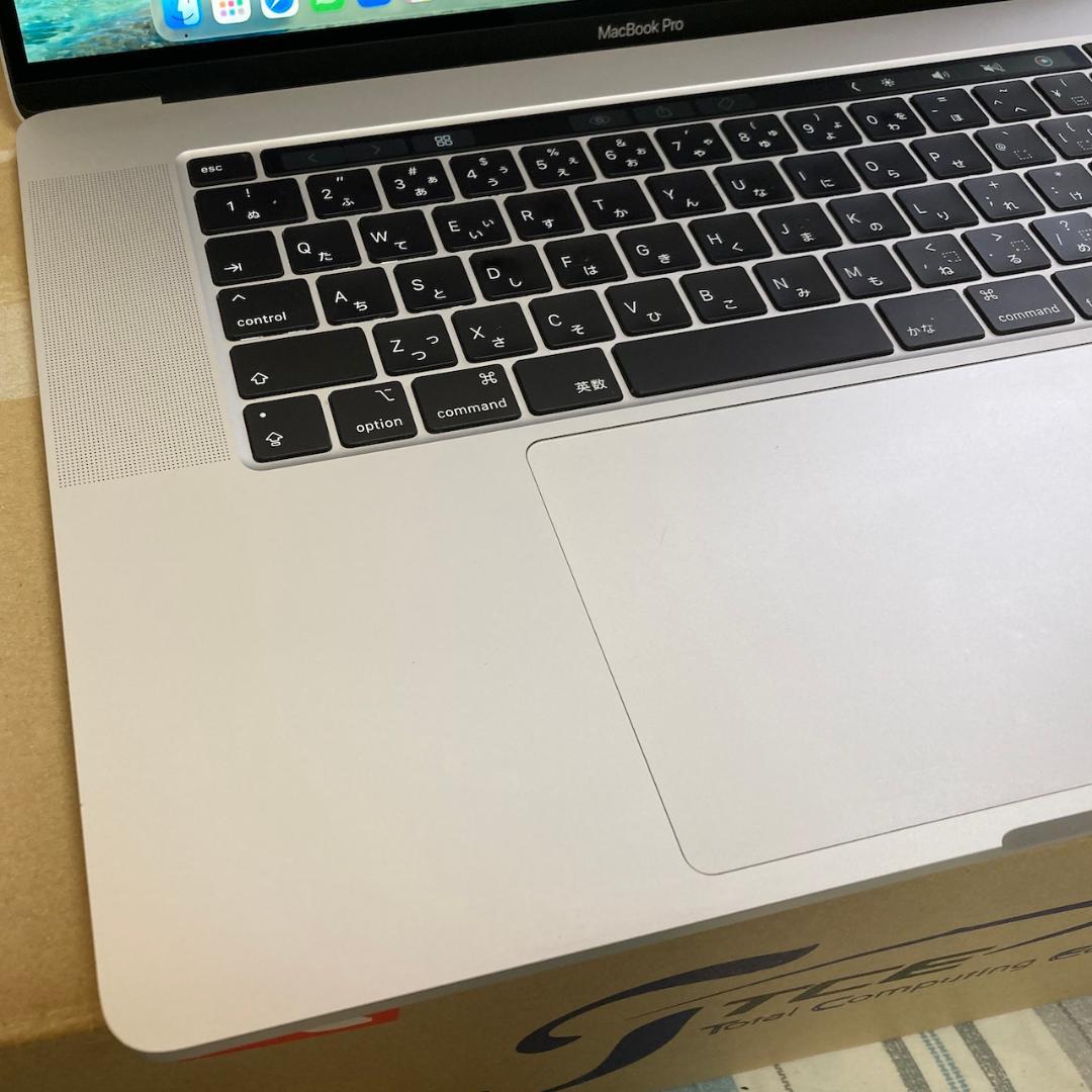 中古　MacBook Pro　MVVM2J/A（2019, 16-inch）