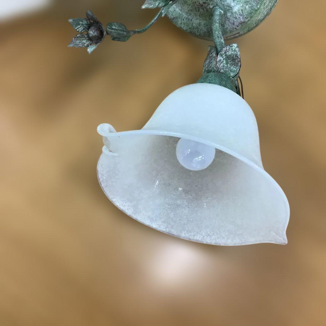 ナショナル　イタリア製　フラワー装飾シャンデリア 3灯