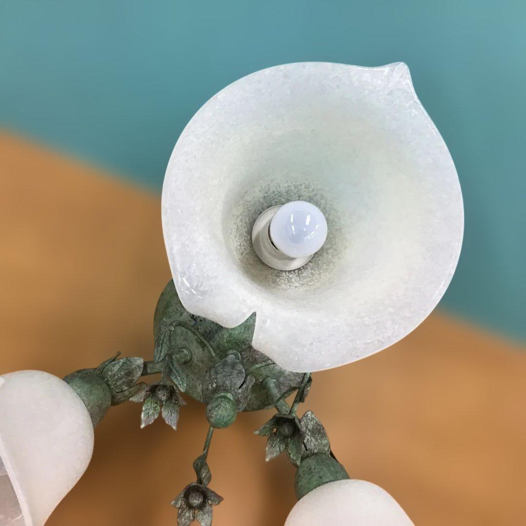 ナショナル　イタリア製　フラワー装飾シャンデリア 3灯